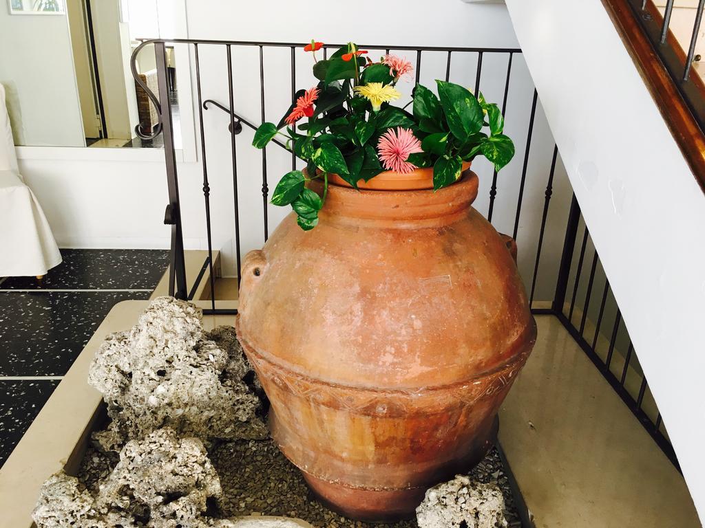 Hotel Belsoggiorno Cattolica Luaran gambar