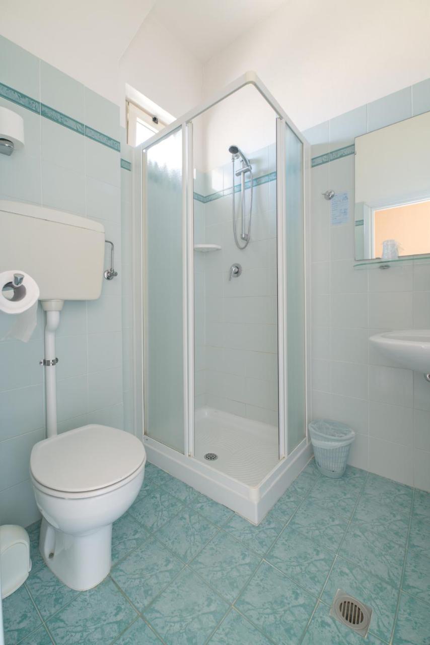 Hotel Belsoggiorno Cattolica Luaran gambar